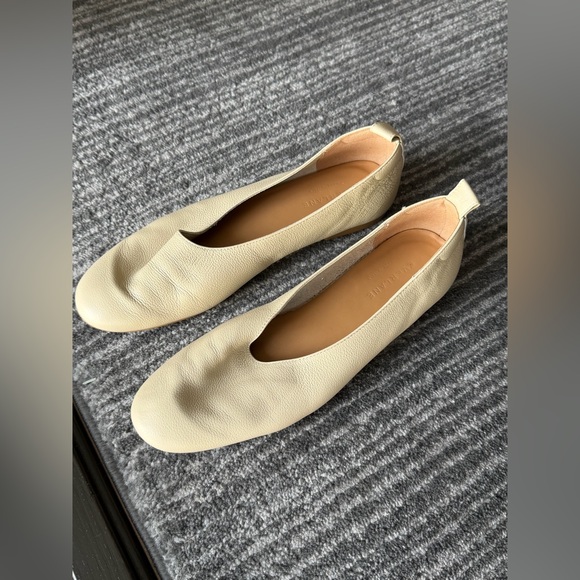 Everlane Day glove flat. - Picture 7 of 8